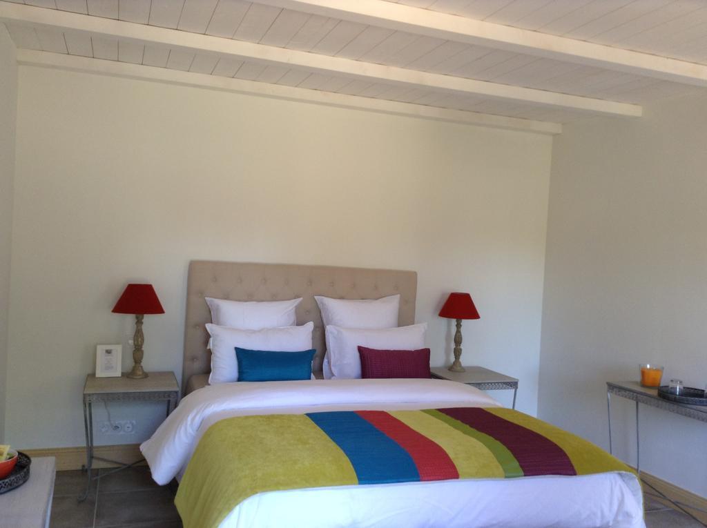 エグファイユ・ドニ La Grange D'Aunis Bed & Breakfast 部屋 写真